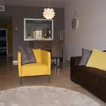 Splendide Deluxe * מנילבה